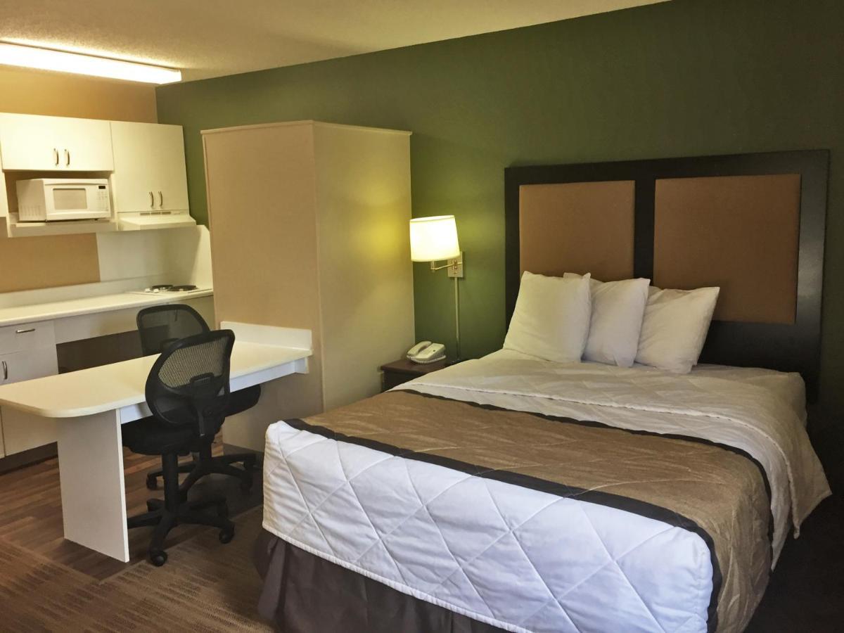 Extended Stay America Suites - Kansas City - Airport Екстер'єр фото