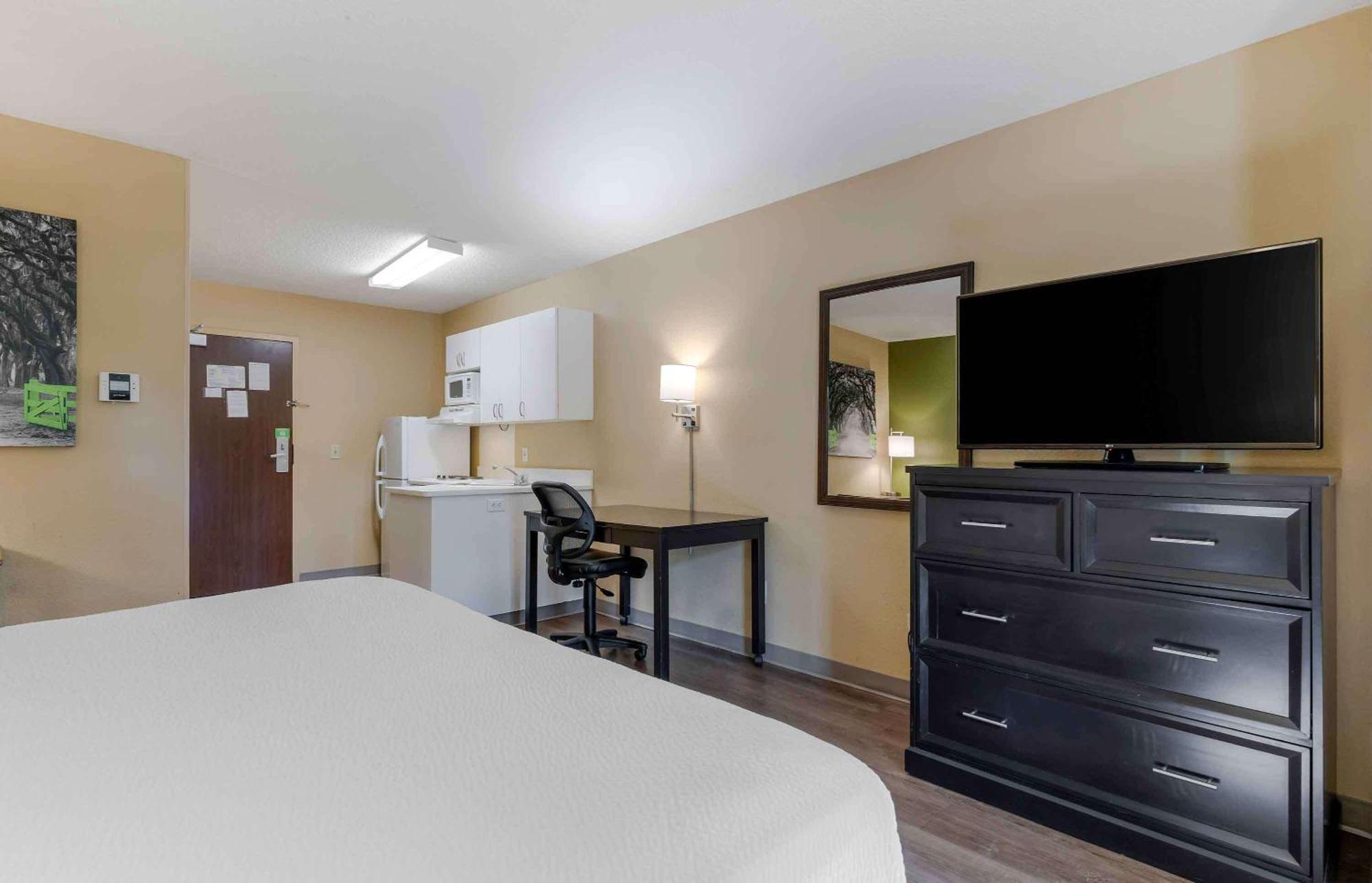 Extended Stay America Suites - Kansas City - Airport Екстер'єр фото