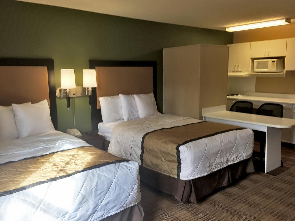 Extended Stay America Suites - Kansas City - Airport Екстер'єр фото